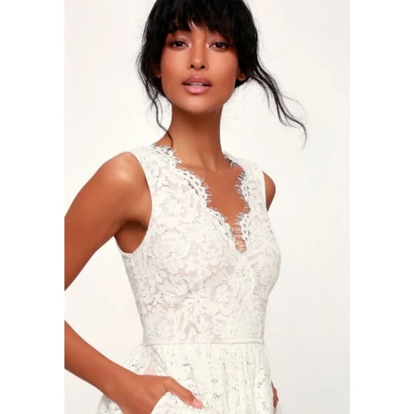 Lulus Lace Dress Womens Size S Love Swept White Midi Scalloped Skater  Pockets